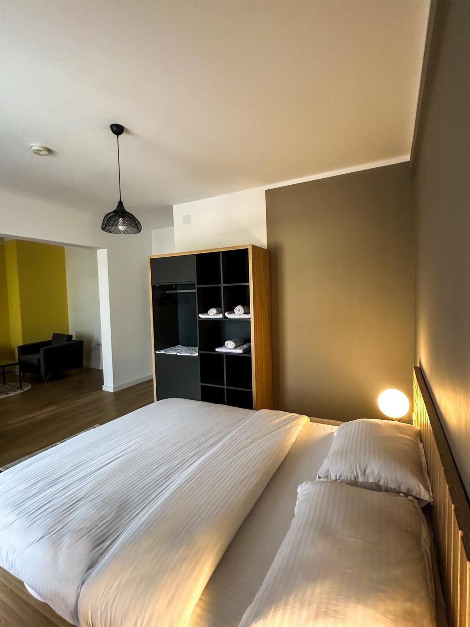 Grand Apartments Prishtina Pristina Buitenkant foto