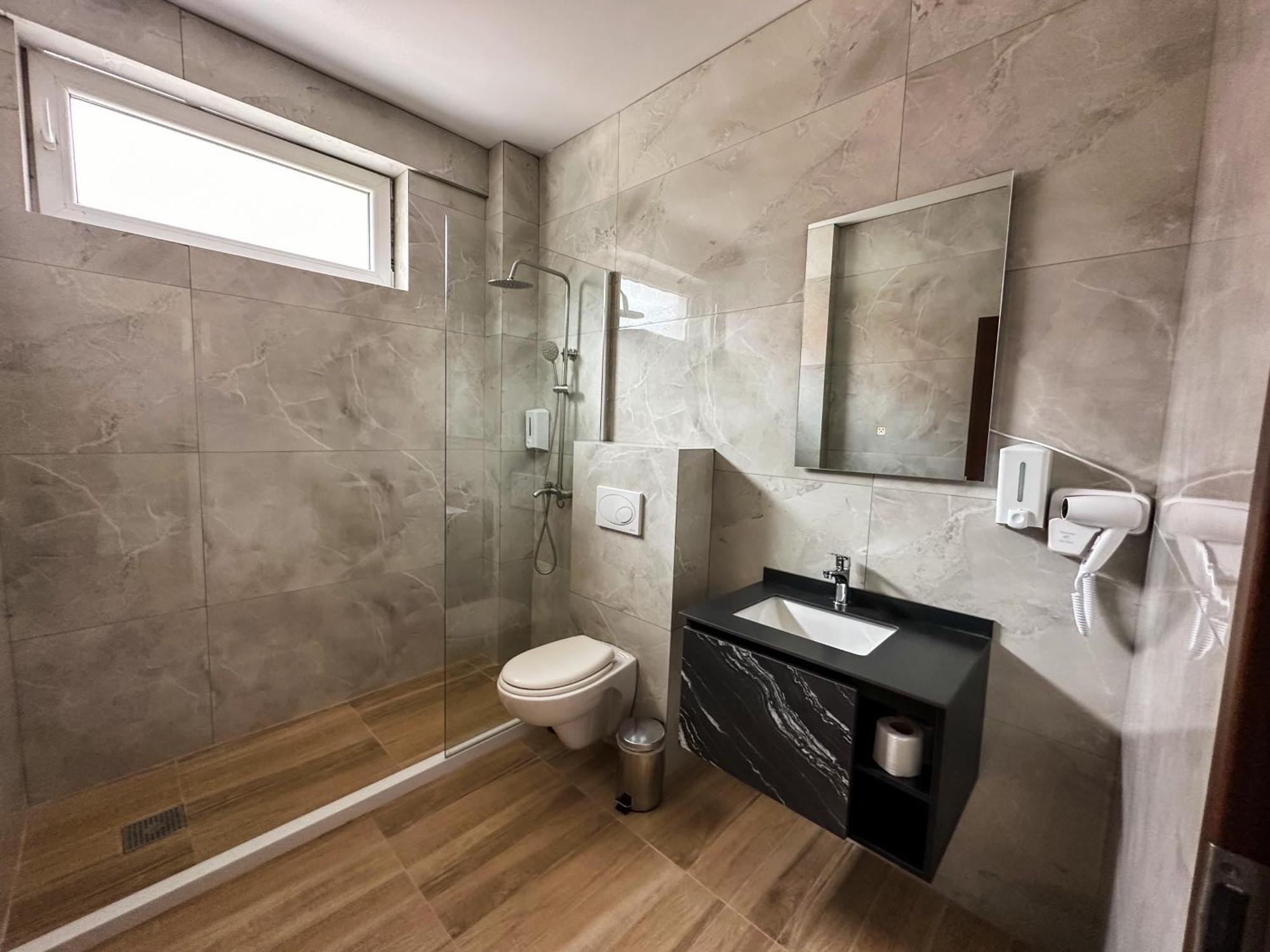 Grand Apartments Prishtina Pristina Buitenkant foto